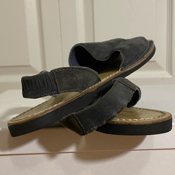 Ecote Urban Outfitters Sling Back Sandals - Picture 6 of 7